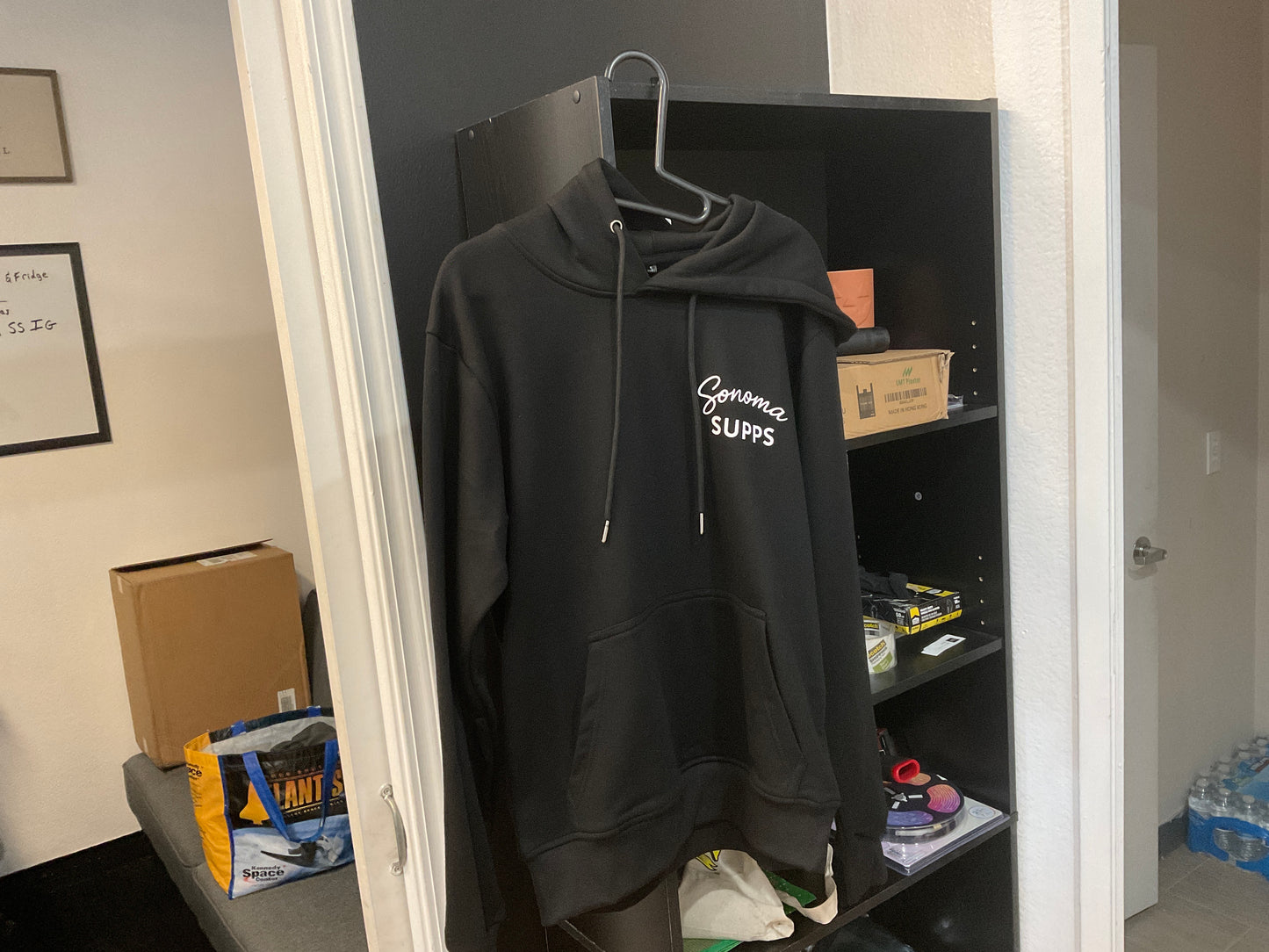 LOGO HOODIE SWEATSHIRTS - BLACK - L
